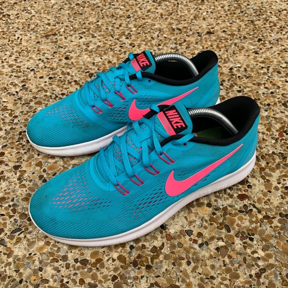 Nike Shoes - Nike Free RN Running Shoes Women’s Size 10